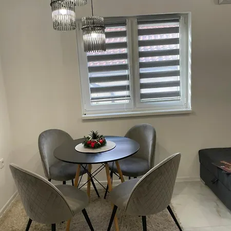 Marina Stan Na Dan Апартаменты *